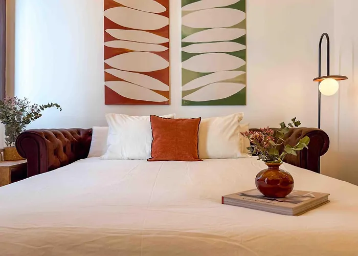 La Casa Del Poeta Estilo En Pleno Centro 阿利坎特